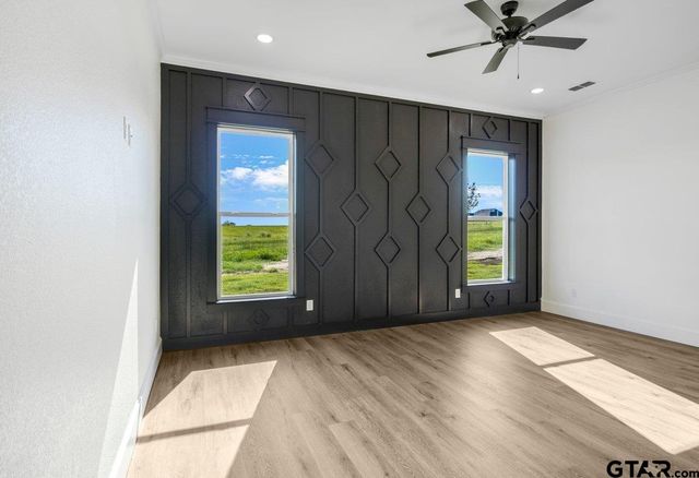 15600 CR 434, Lindale, TX 75771