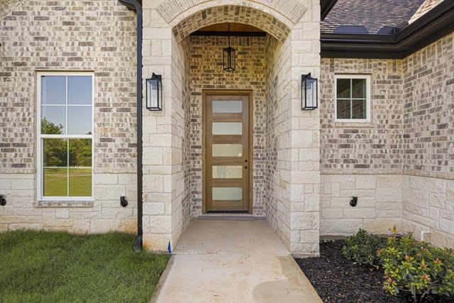 15600 CR 434, Lindale, TX 75771