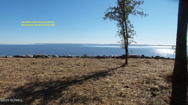 3 Sandy Bay Drive, Oriental, NC 28571