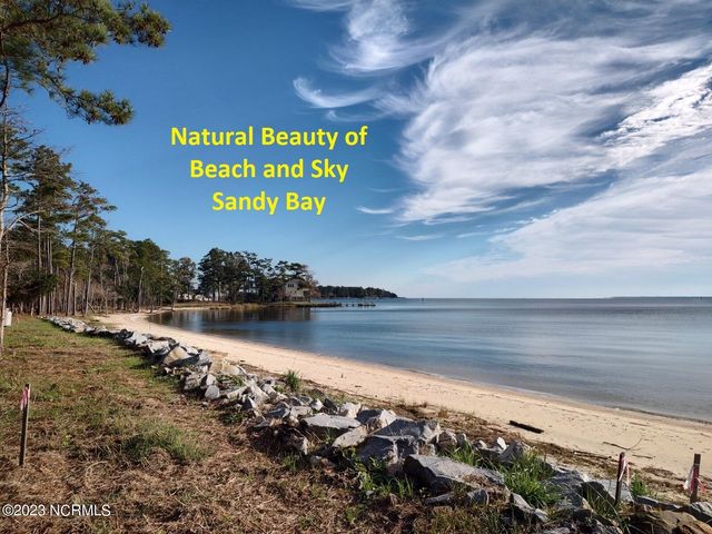 3 Sandy Bay Drive, Oriental, NC 28571