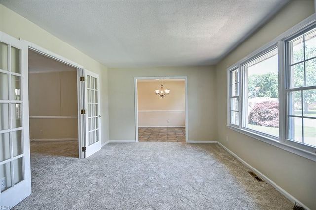 1633 Guthrie ST, Virginia Beach, VA 23464