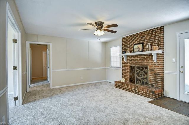 1633 Guthrie ST, Virginia Beach, VA 23464