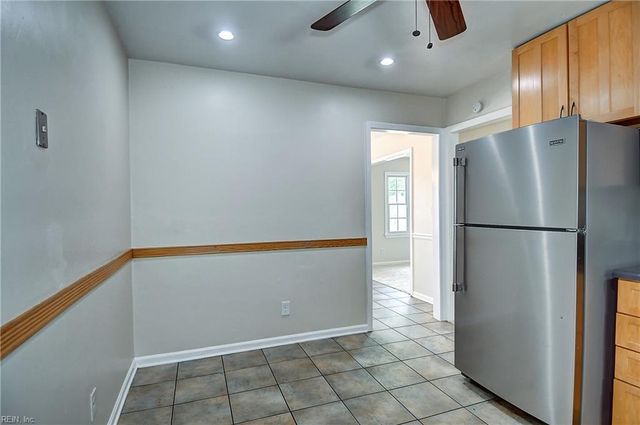 1633 Guthrie ST, Virginia Beach, VA 23464