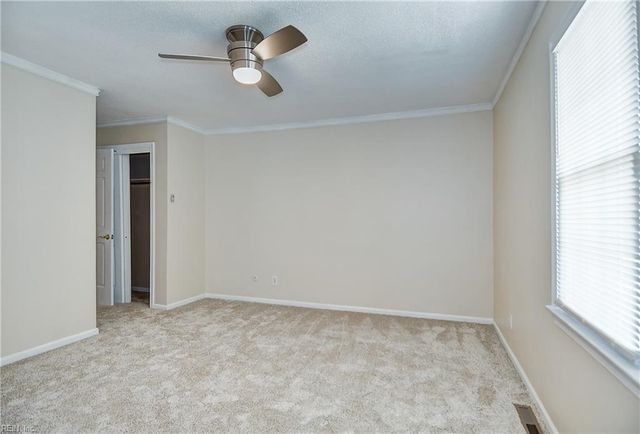 1633 Guthrie ST, Virginia Beach, VA 23464