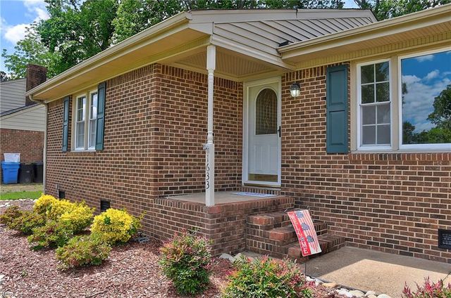 1633 Guthrie ST, Virginia Beach, VA 23464