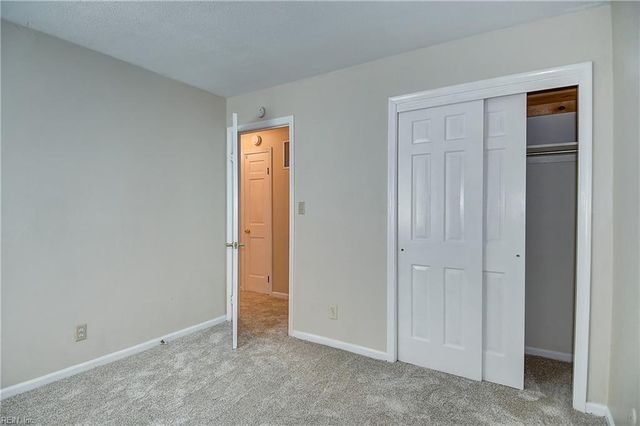 1633 Guthrie ST, Virginia Beach, VA 23464