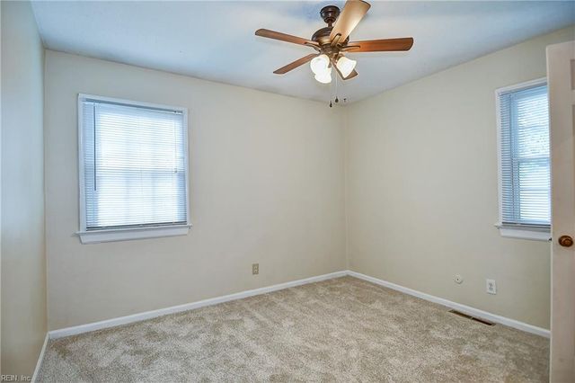 1633 Guthrie ST, Virginia Beach, VA 23464