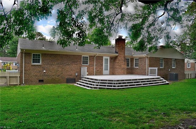 1633 Guthrie ST, Virginia Beach, VA 23464
