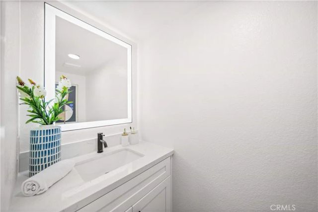 5640 Riverside Drive 32, Chino, CA 91710