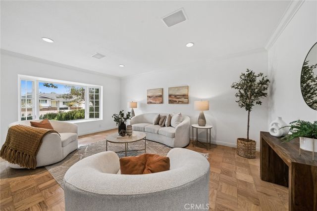 13702 Malena, Tustin, CA 92780