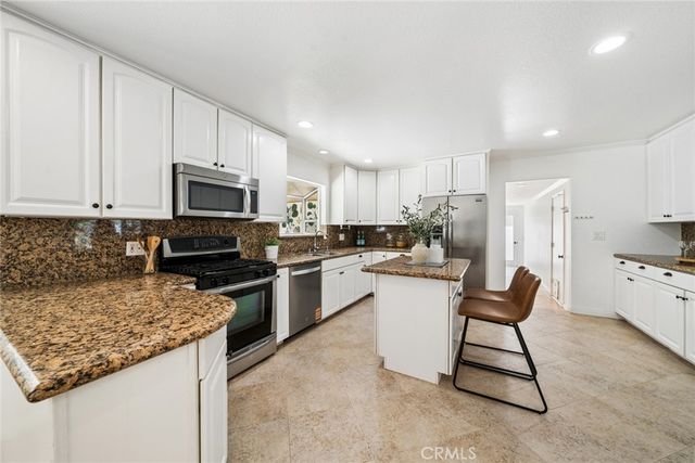 13702 Malena, Tustin, CA 92780