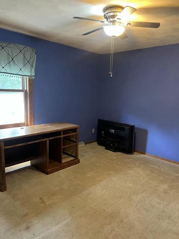 3601 S Barker LANE, Appleton, WI 54915