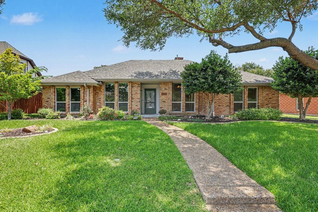 12706 Whispering Hills Drive, Dallas, TX 75243