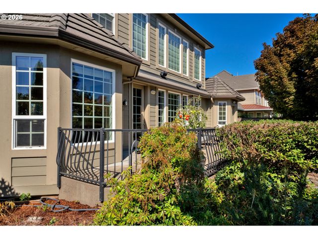 685 ST ANDREWS Loop, Creswell, OR 97426