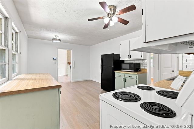 3229 Sunnyside School Rd, Fayetteville, NC 28312