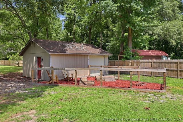 3229 Sunnyside School Rd, Fayetteville, NC 28312