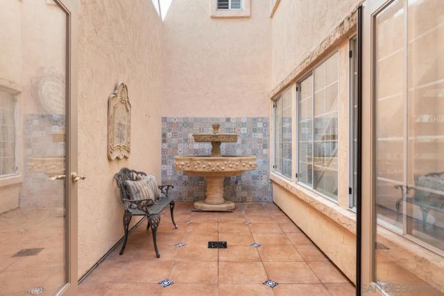 12135 Caminito Corriente, San Diego, CA 92128