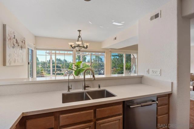 12135 Caminito Corriente, San Diego, CA 92128