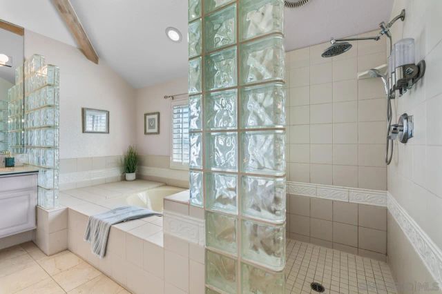 12135 Caminito Corriente, San Diego, CA 92128