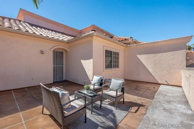 12135 Caminito Corriente, San Diego, CA 92128
