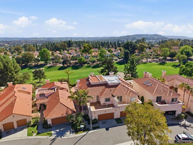 12135 Caminito Corriente, San Diego, CA 92128