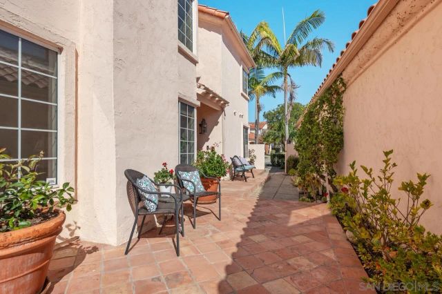 12135 Caminito Corriente, San Diego, CA 92128