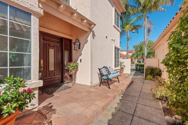 12135 Caminito Corriente, San Diego, CA 92128