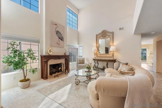 12135 Caminito Corriente, San Diego, CA 92128