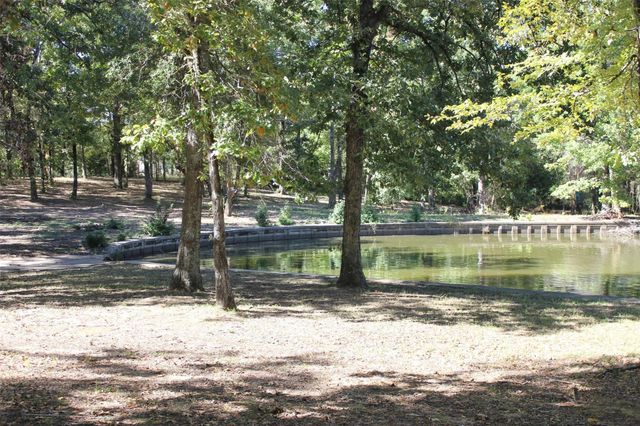 311 Private Road 5945, Yantis, TX 75497