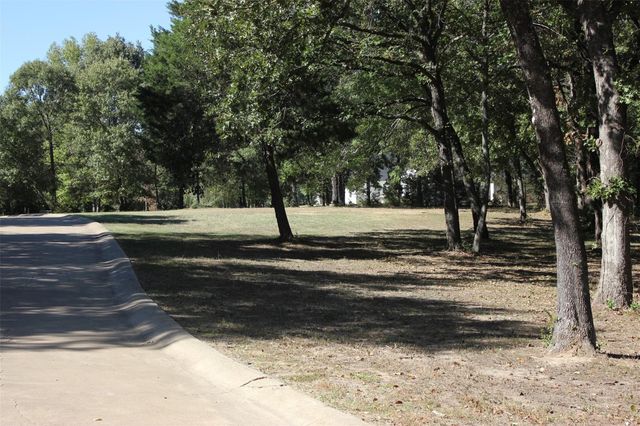 311 Private Road 5945, Yantis, TX 75497