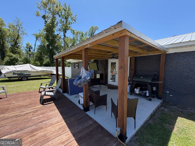 53 Carey Drive, Hazlehurst, GA 31539