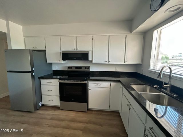 5913 E DECATUR Street, Mesa, AZ 85205