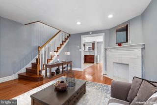 7046 CLOVER LN, Upper Darby, PA 19082