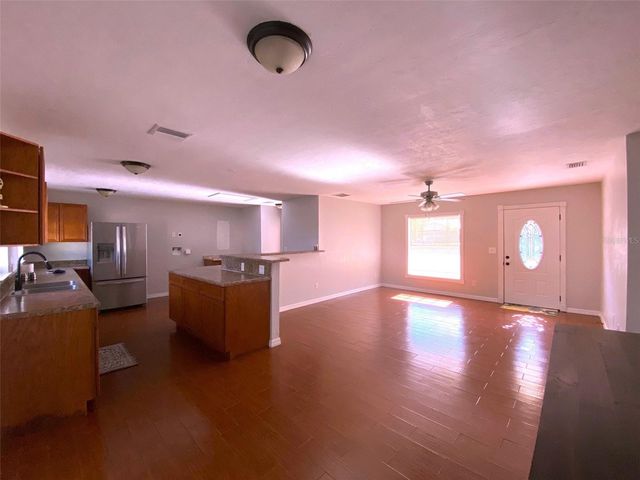 11585 SE 129TH LANE, Ocklawaha, FL 32179