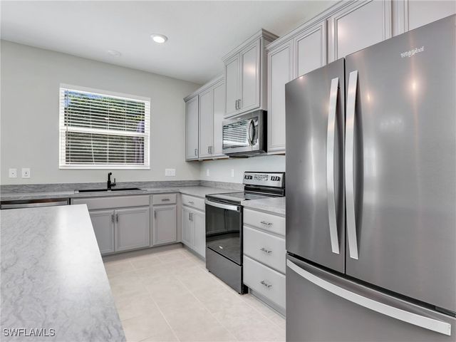 6412 Estero Bay DR, Fort Myers, FL 33908