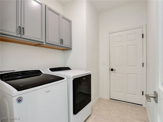 6412 Estero Bay DR, Fort Myers, FL 33908