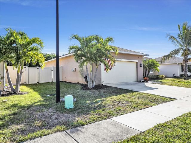 6412 Estero Bay DR, Fort Myers, FL 33908