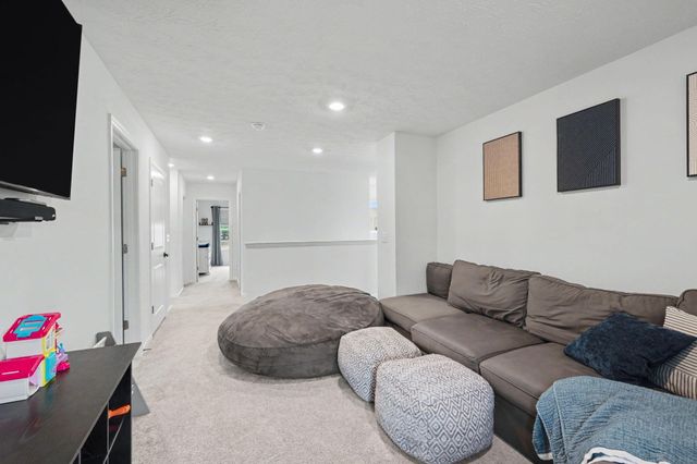 3011 Falls Road 3011 Falls Road, Clayton, OH 45315