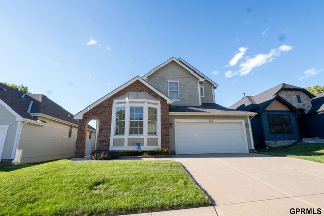18884 Mason Plaza, Omaha, NE 68022