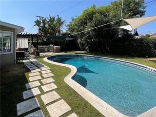 20329 Haynes Street, Winnetka, CA 91306