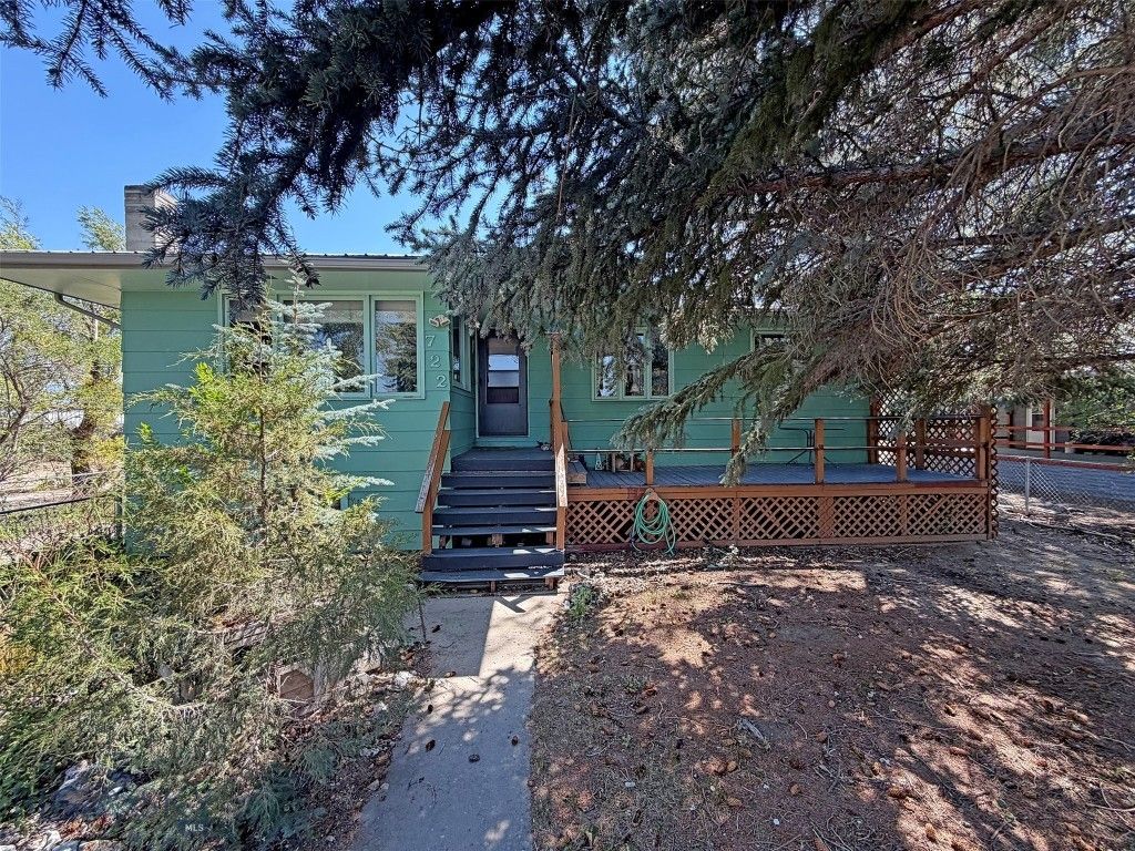 722 Thomsen Avenue, Dillon, MT 59725 photo 3