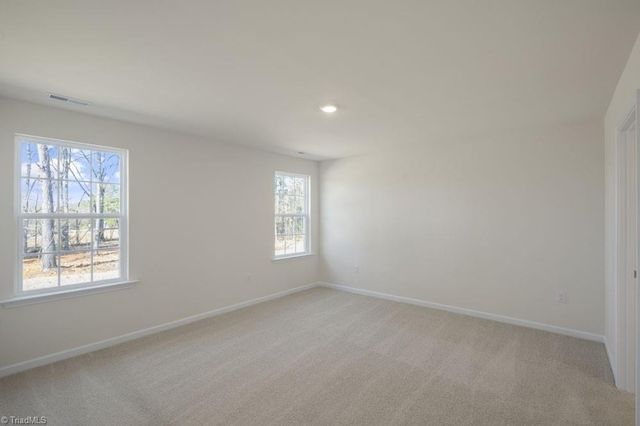 125 Linden Drive, Thomasville, NC 27360