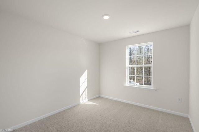 125 Linden Drive, Thomasville, NC 27360