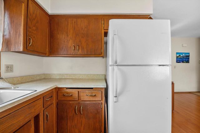 1215 Oscar STREET, Waukesha, WI 53186