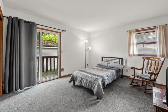 1215 Oscar STREET, Waukesha, WI 53186