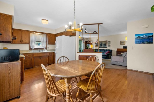 1215 Oscar STREET, Waukesha, WI 53186