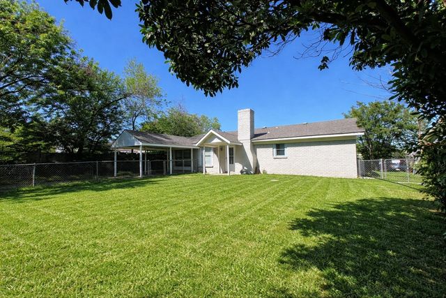 805 Brookshire Circle, Garland, TX 75043