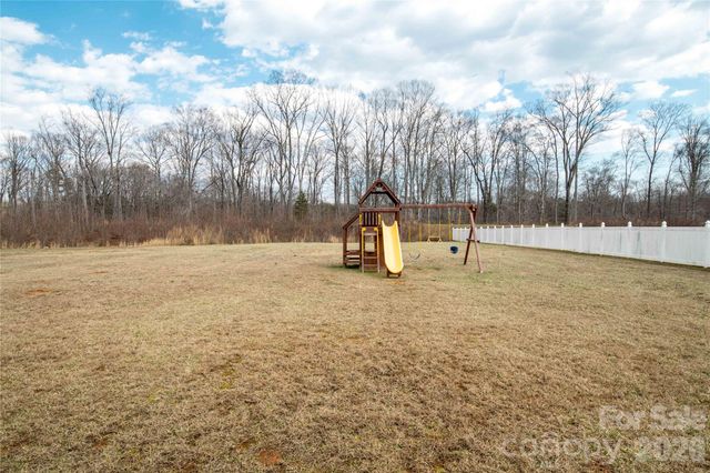 174 Culloden Drive, Mocksville, NC 27028