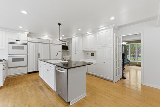 9090 N Green Brook ROAD, River Hills, WI 53217