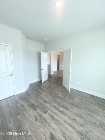 2011 Medina Spirit Street, New Bern, NC 28562
